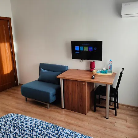 Ivavev Is Us Bythesea 3*