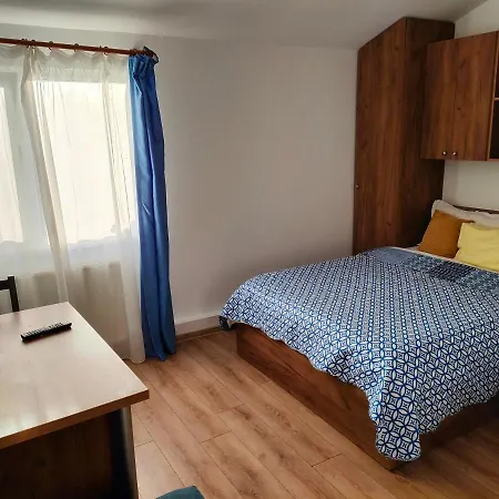 Ivavev Is Us Bythesea Konstanca