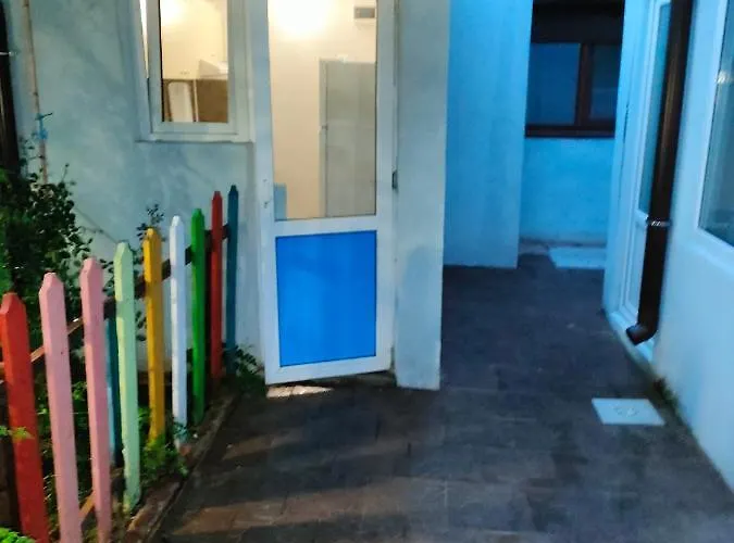 Ivavev Is Us Bythesea 3* Констанца