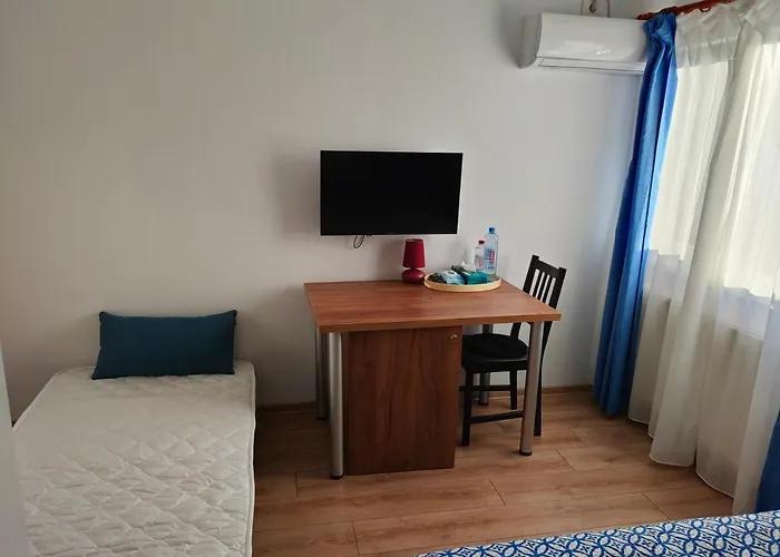 Ivavev Is Us Bythesea Гостьовий будинок 3*