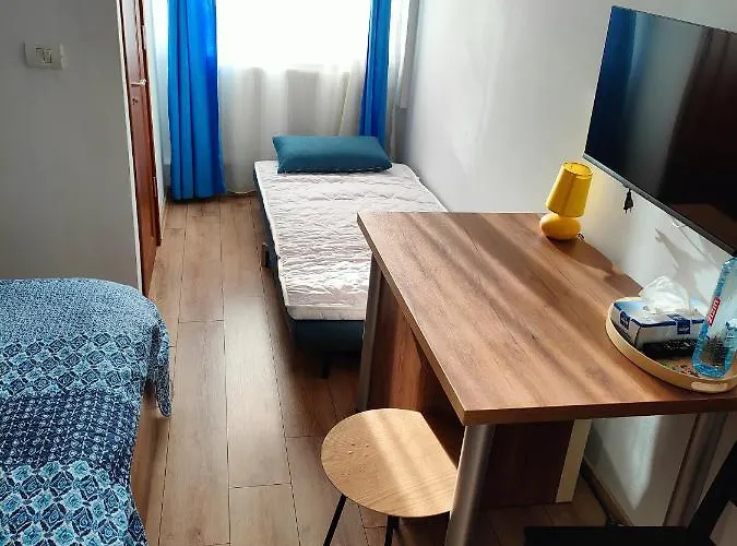 Гостьовий будинок Ivavev Is Us Bythesea 3*