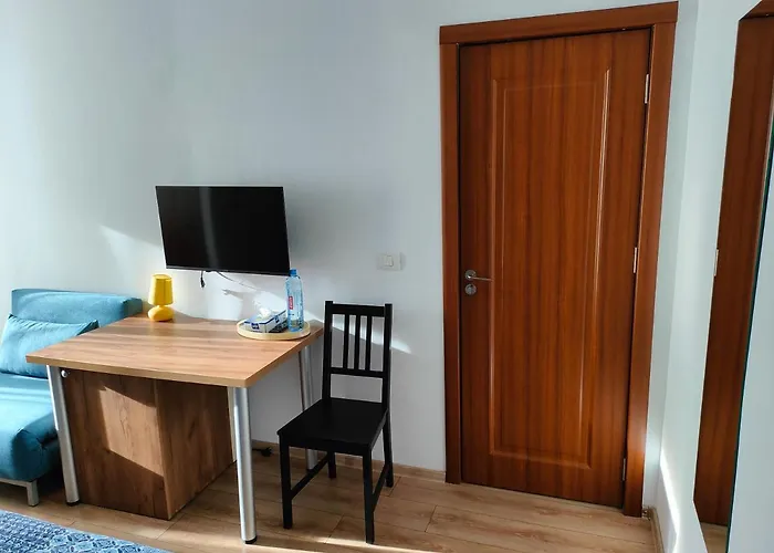 Ivavev Is Us Bythesea 3*