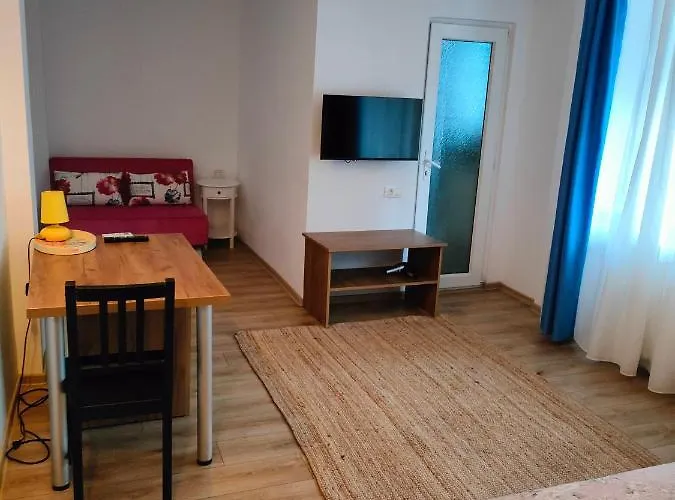 Ivavev Is Us Bythesea Гостьовий будинок 3*