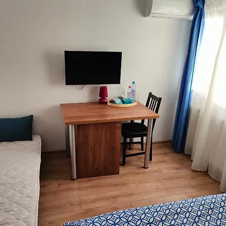 Ivavev Is Us Bythesea קונסטנצה