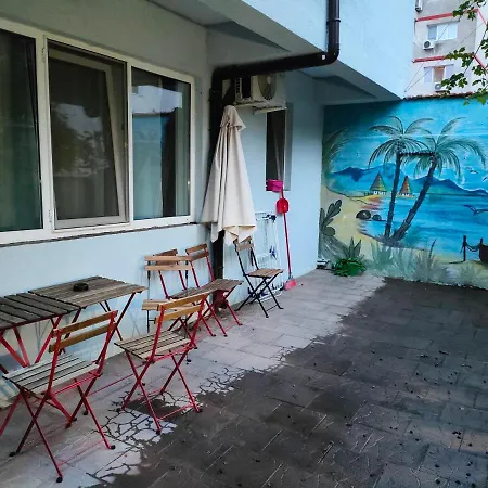 Ivavev Is Us Bythesea