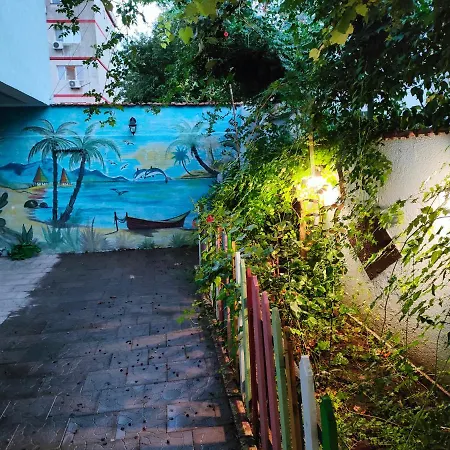 Ivavev Is Us Bythesea בית הארחה 3*