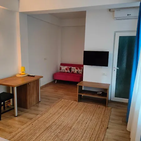 Ivavev Is Us Bythesea 3*