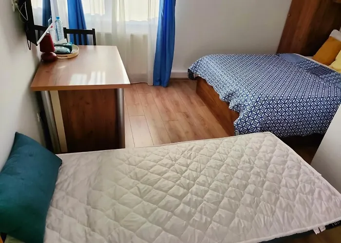 Ivavev Is Us Bythesea