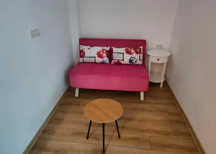 Ivavev Is Us Bythesea 3*