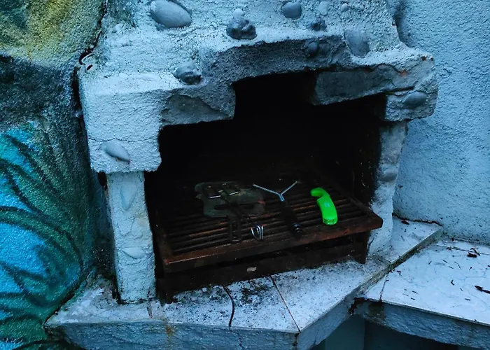 Ivavev Is Us Bythesea ゲストハウス